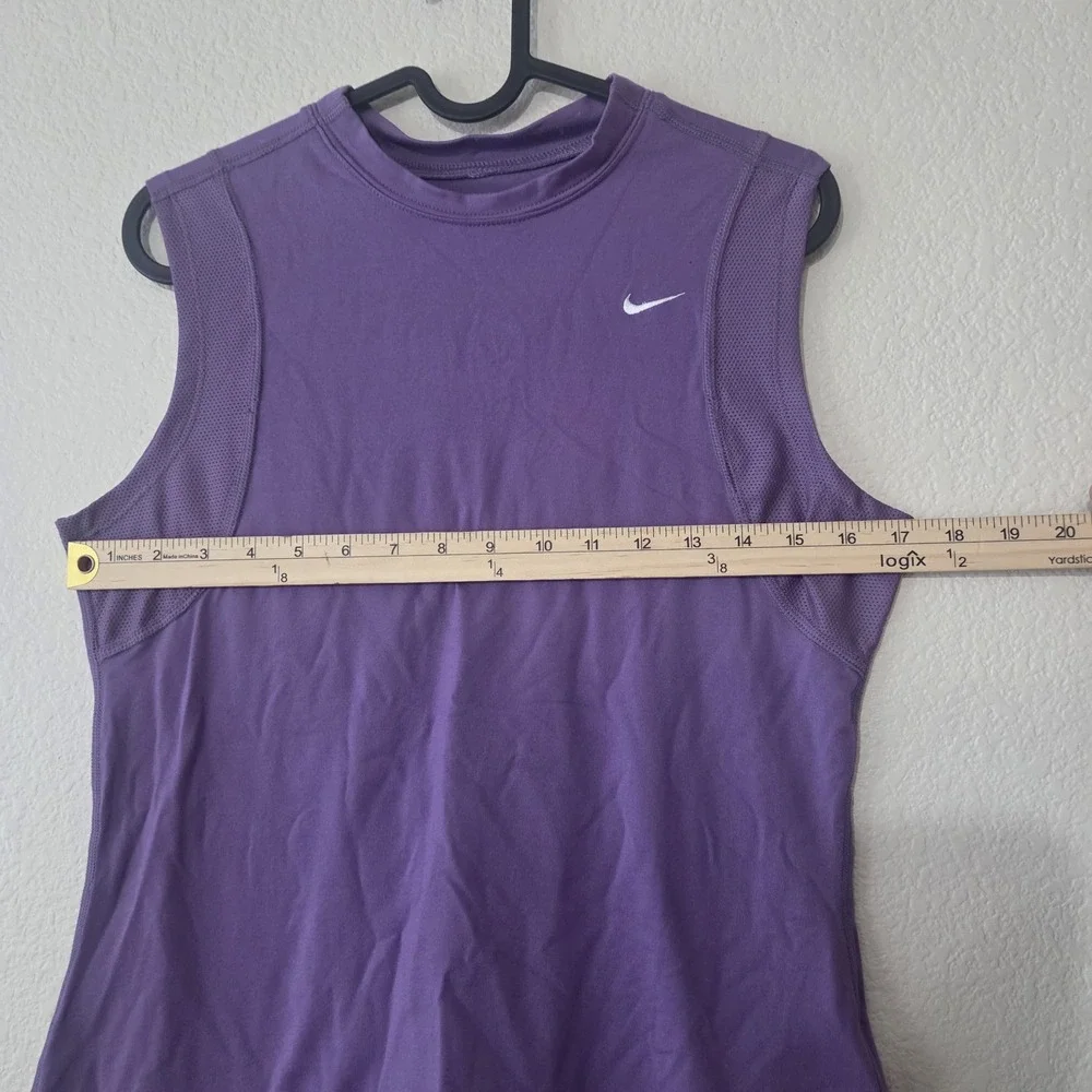 NIKE  fitdry Women's Athletic DryFit Tank Top Running Size Med Purple